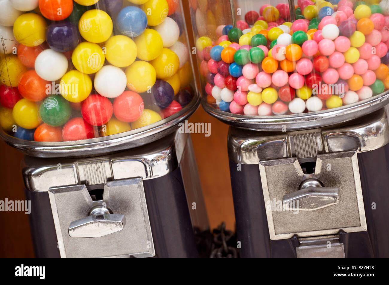 Gum machines hires stock photography and images Alamy