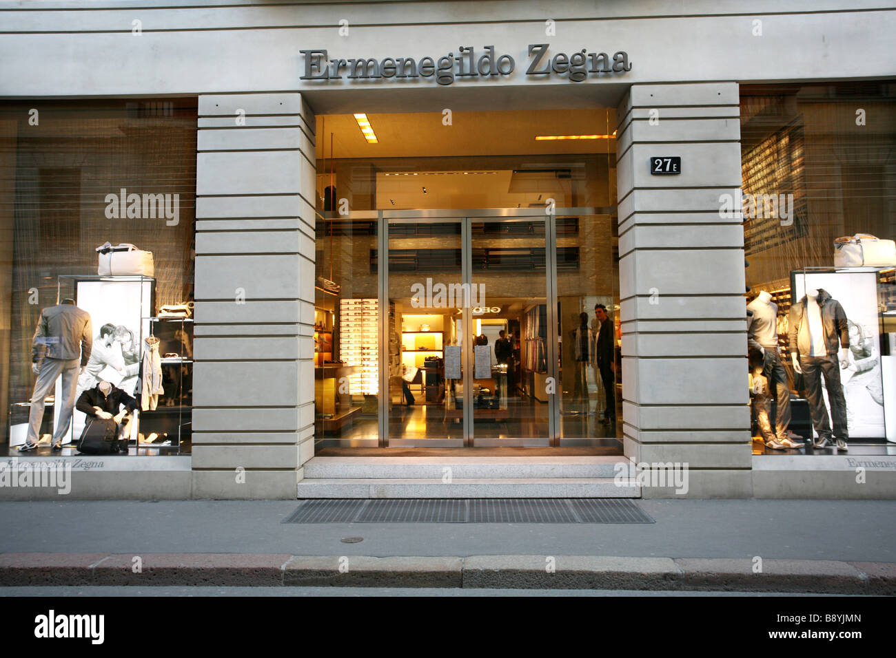 Ermenegildo Zegna store, Via Montenapoleone, Milan, Lombardy, Italy Stock  Photo - Alamy