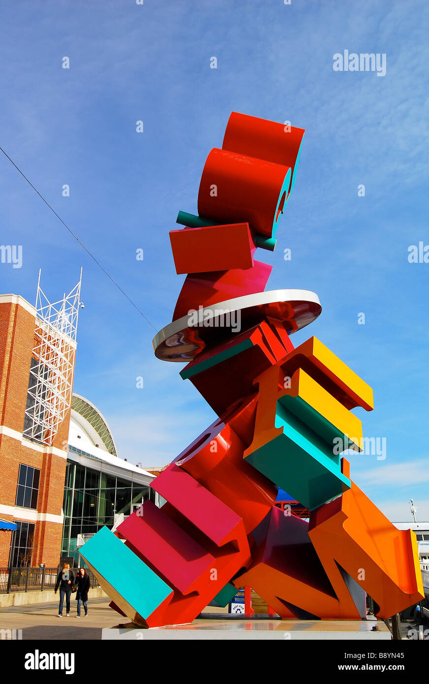 Letter sculpture navy pier chicago hi-res stock photography and images ...