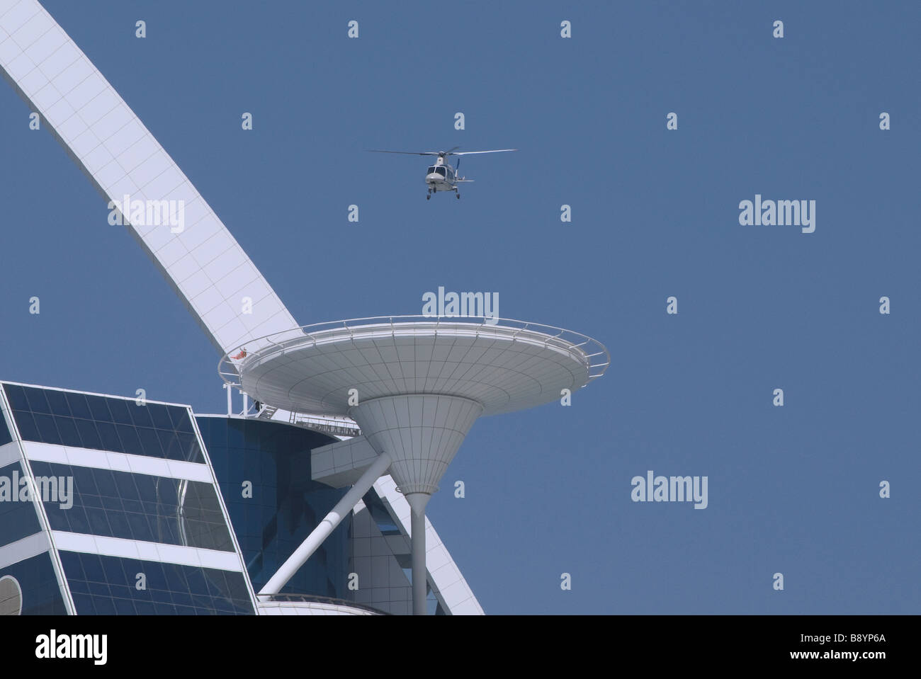 Landing pad hires stock photography and images Alamy