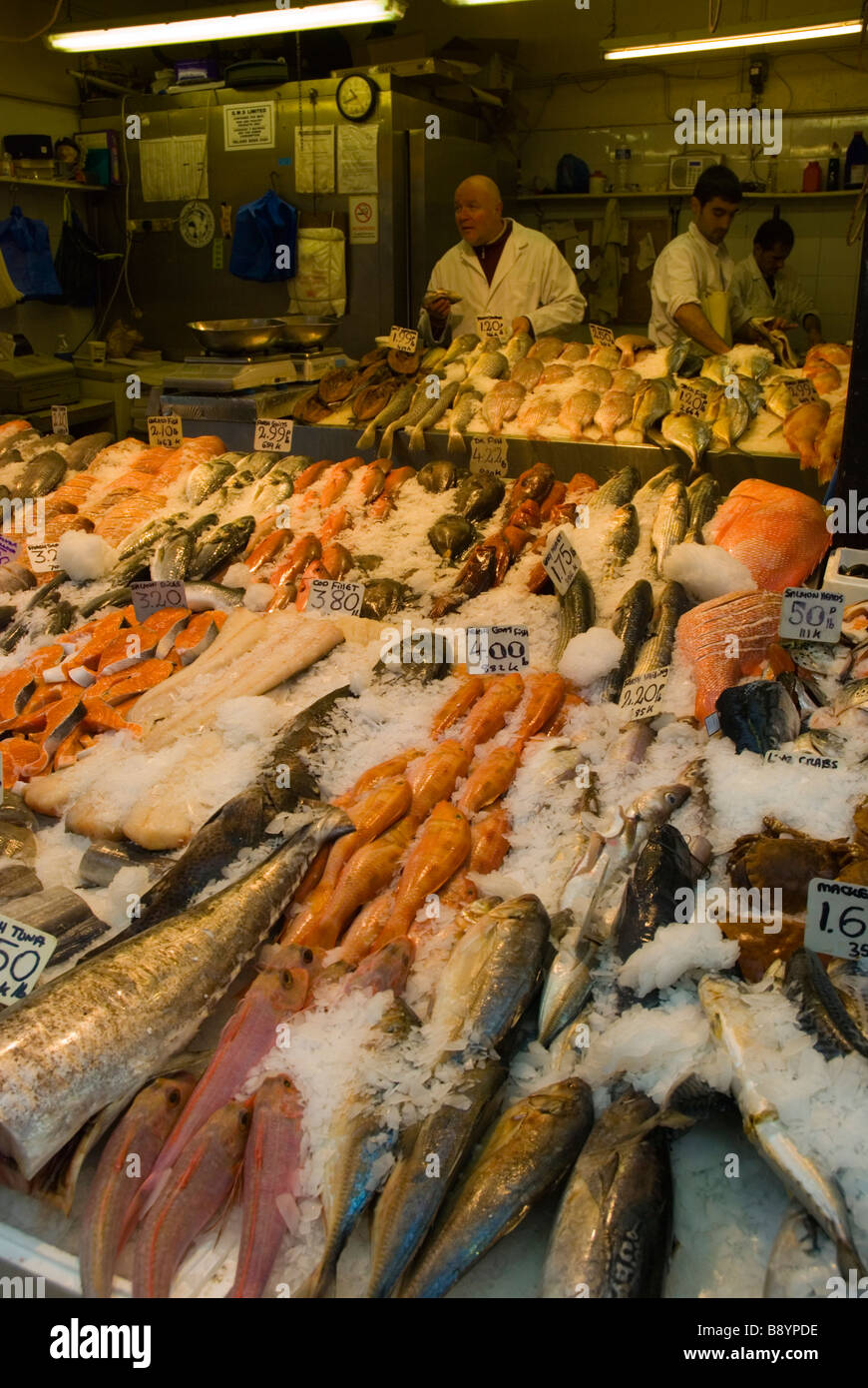 British Fishmonger High Resolution Stock Photography and Images Alamy