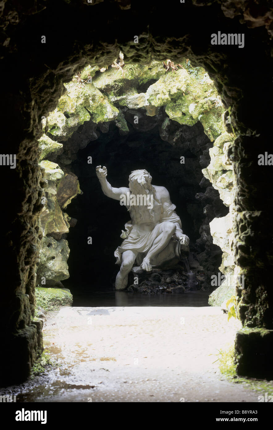 Cheere john hires stock photography and images Alamy