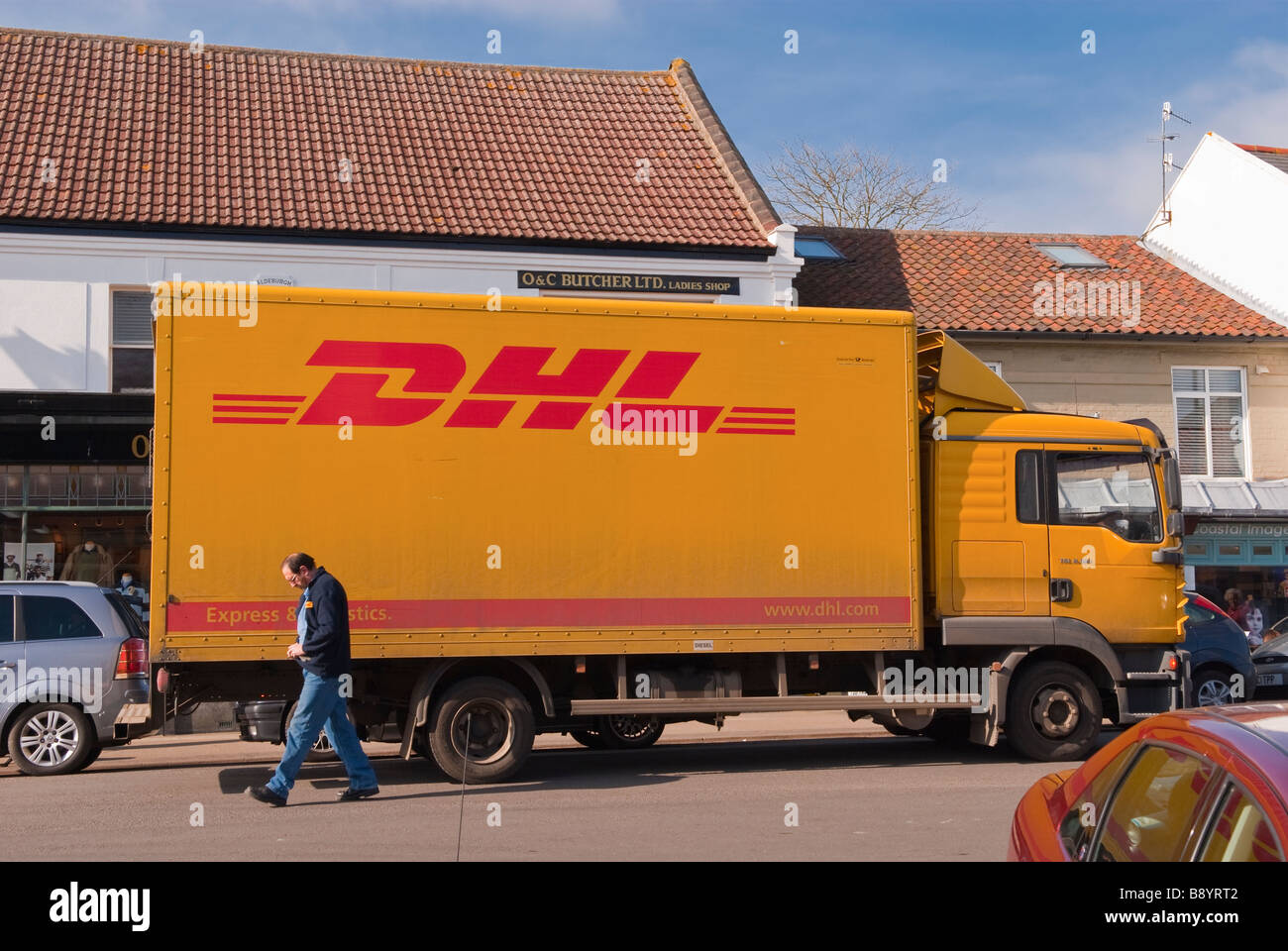 Dhl Delivery Vans Stock Photos & Dhl Delivery Vans Stock Images Alamy