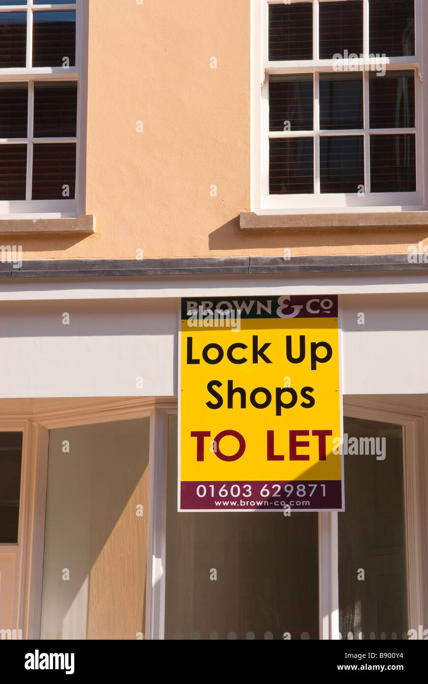 Norwich union advertising hi-res stock photography and images - Alamy