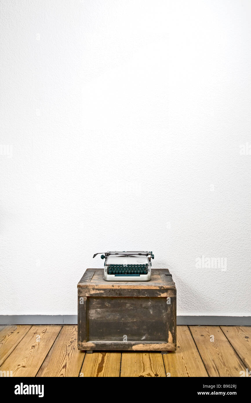 Type Writer Box typewriter and old wooden box Stock Photo - Alamy