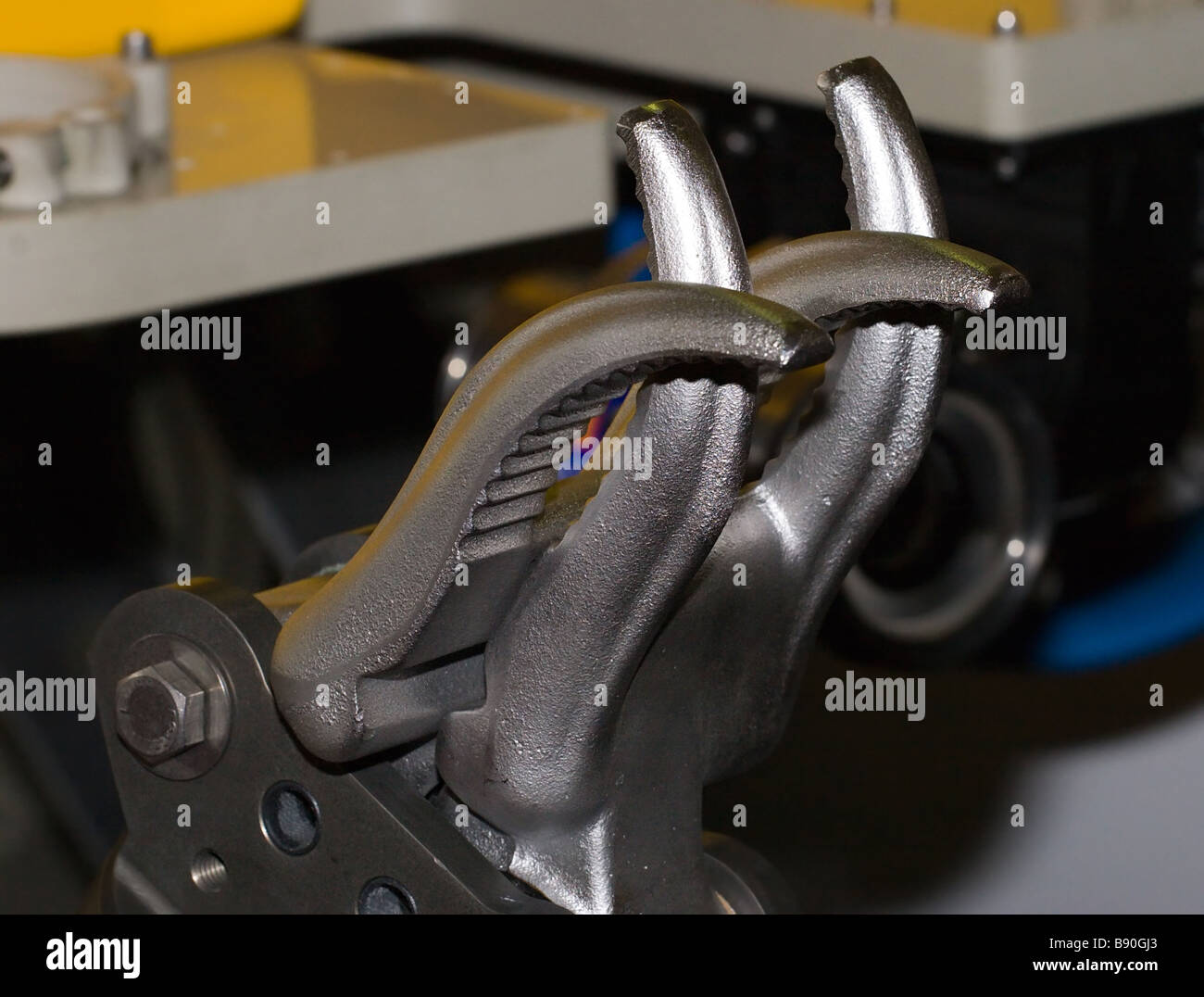 metal claw of big industrial machine Stock Photo Alamy