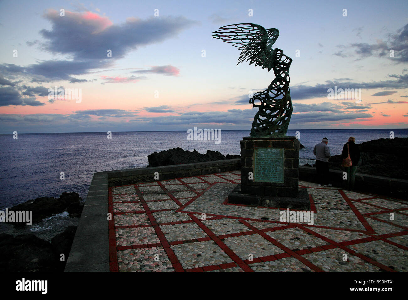Nike statue, Giardini Naxos, Sicily, Italy Stock Photo - Alamy