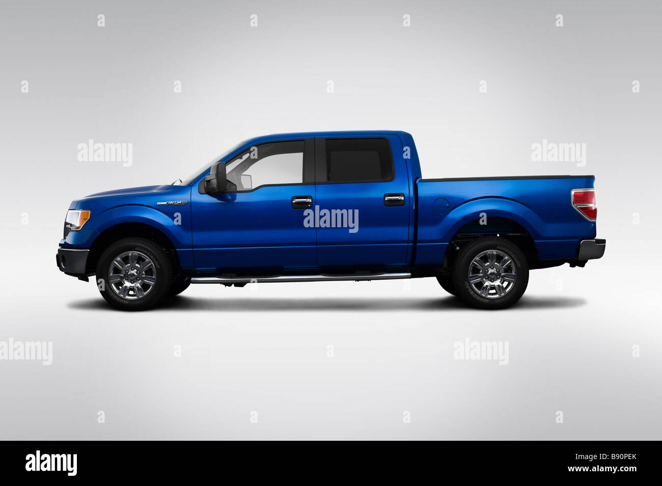 2009 Ford F 150 Xlt In Blue Drivers Side Profile Stock