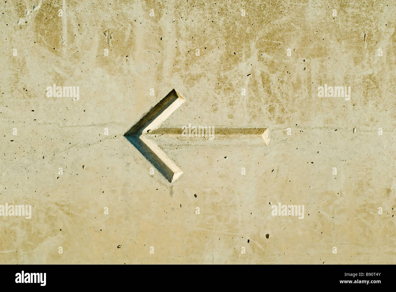 Cast in concrete hi-res stock photography and images - Alamy