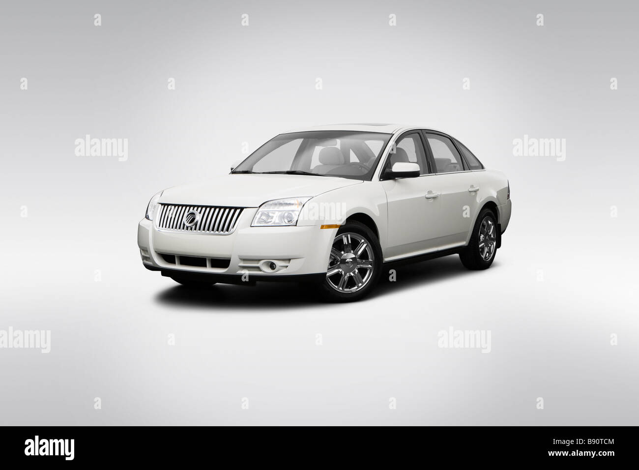 2009 Mercury Sable Premier in White - Front angle view Stock Photo