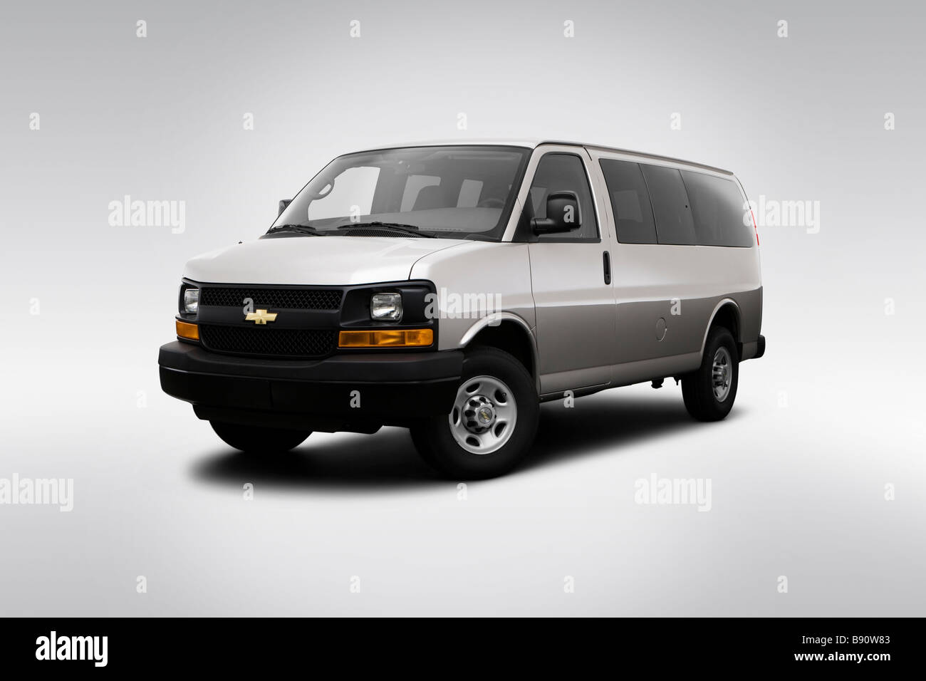 2009 Chevrolet Express 2500 in Silver Front angle view Stock