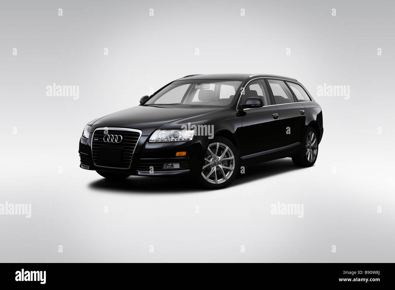 2009 Audi A6 Avant 3.0 quattro Black - Front angle view Stock Photo - Alamy