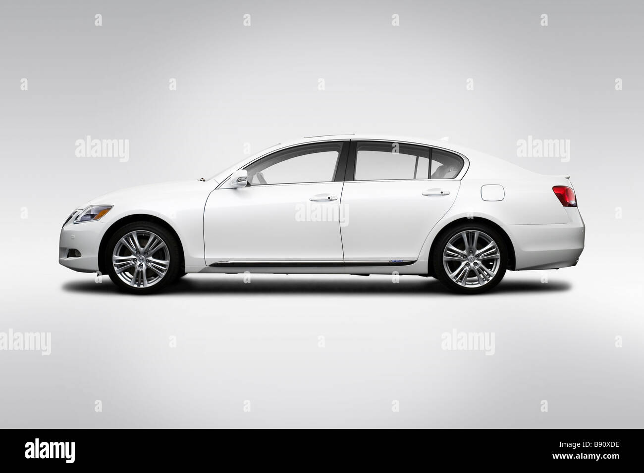 2009 Lexus Gs Hybrid Gs450h In White Drivers Side Profile Stock Photo Alamy