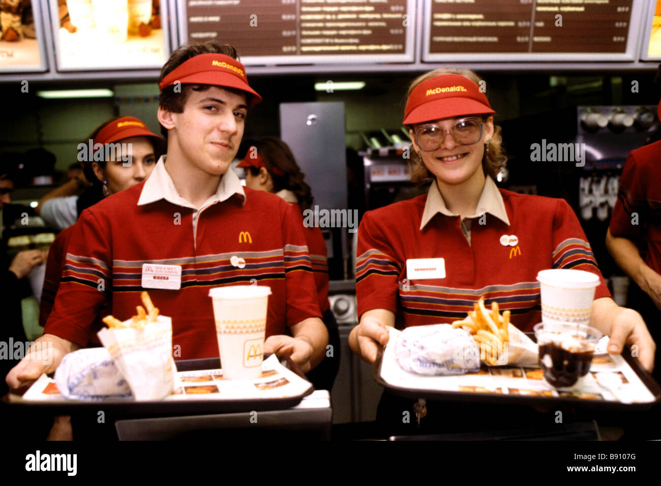 Waiters of Soviet Canadian fast food restaurant McDonaalds have completed 1  000 hour training course in Canada Stock Photo - Alamy