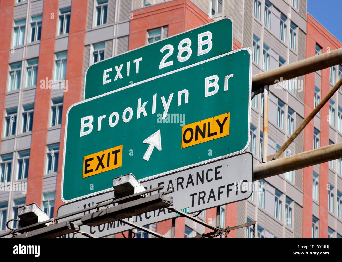 Exit sign for Brooklyn Bridge on Brooklyn Queens Expressway, Brooklyn, New York City, USA Stock Photo