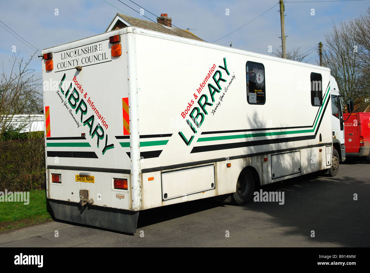 Mobile library uk hires stock photography and images Alamy