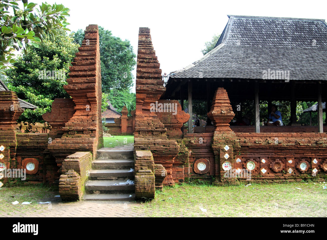 kraton kesepuhan cirebon java indonesia Stock Photo - Alamy