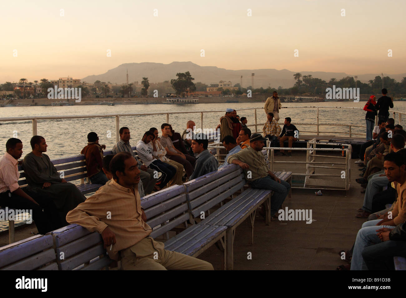 Egyptians boat nile river hi-res stock photography and images - Alamy