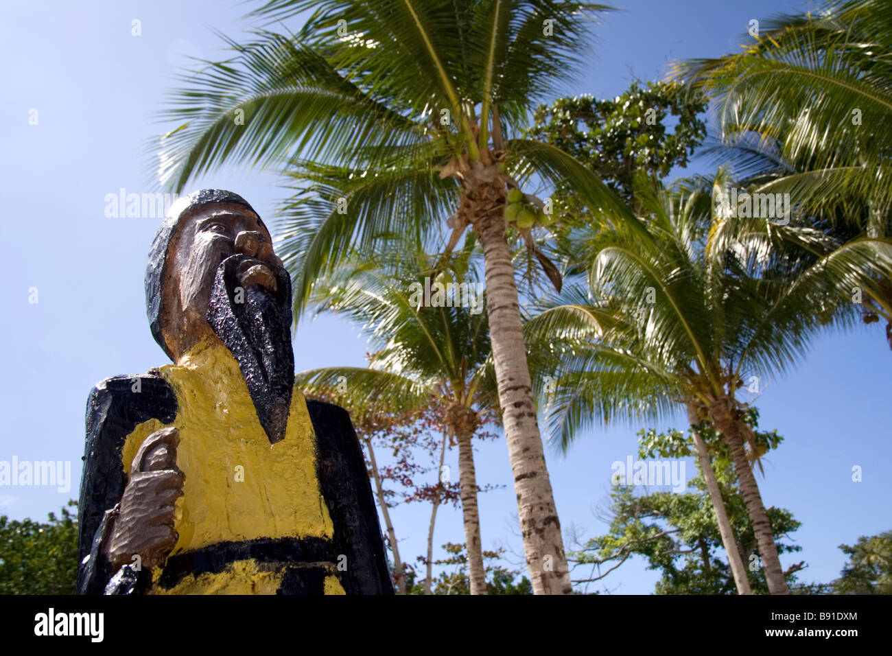 Jamaica wood carving hires stock photography and images Alamy