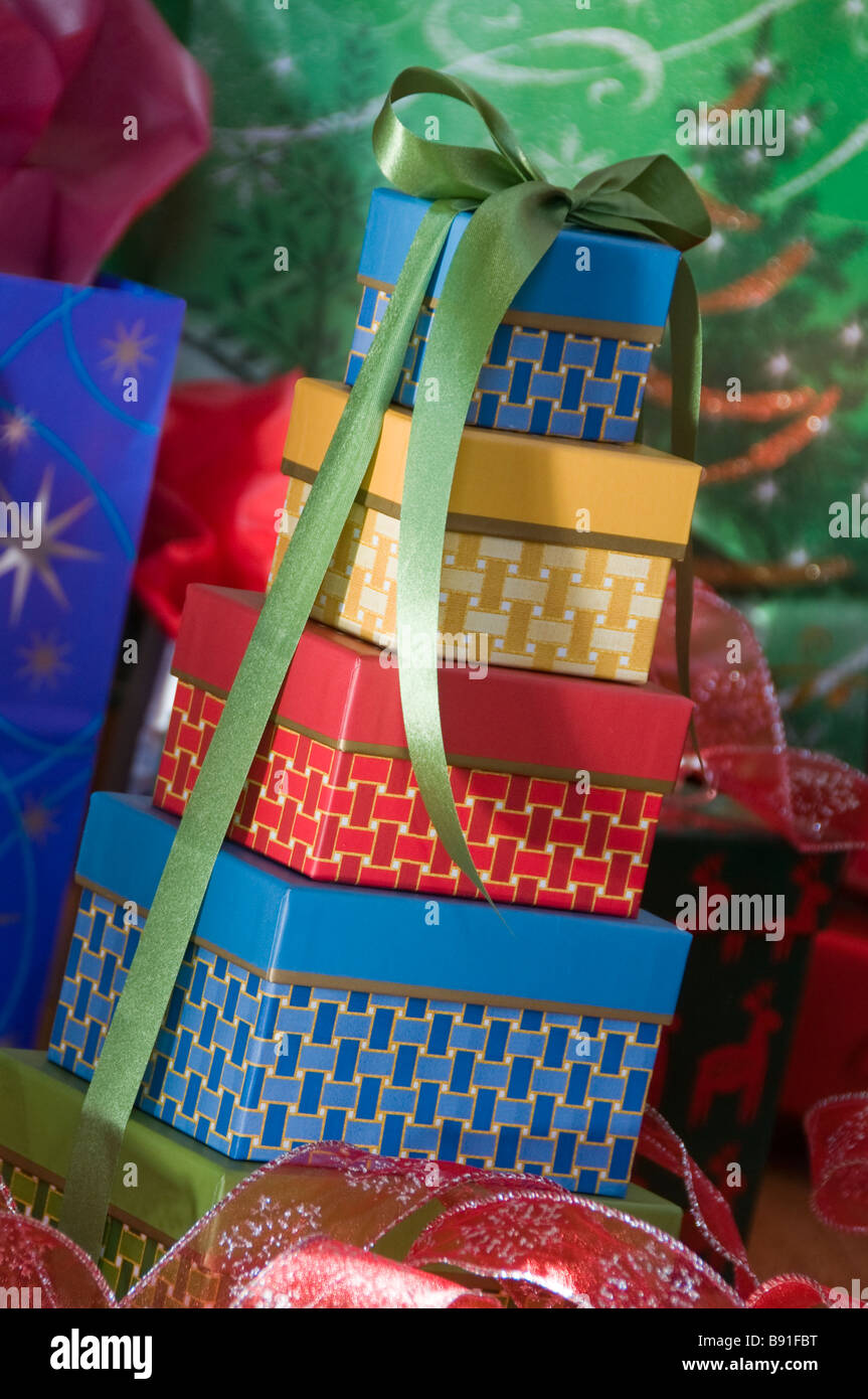 Boxes stacked tower gifts hires stock photography and images Alamy