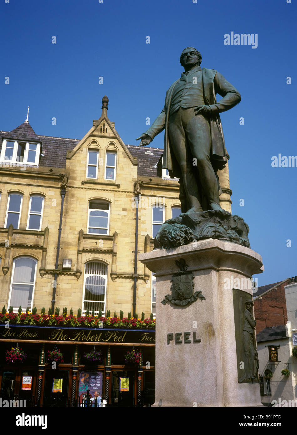 UK England Lancashire Bury Market Place Robert Peel Statue Stock Photo