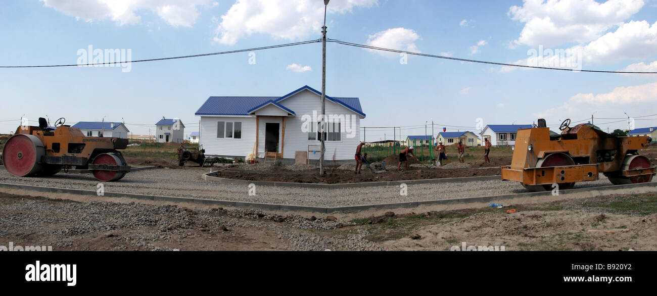Housing projects at Novomirsky the first township constructed in Russia s southern Rostov
