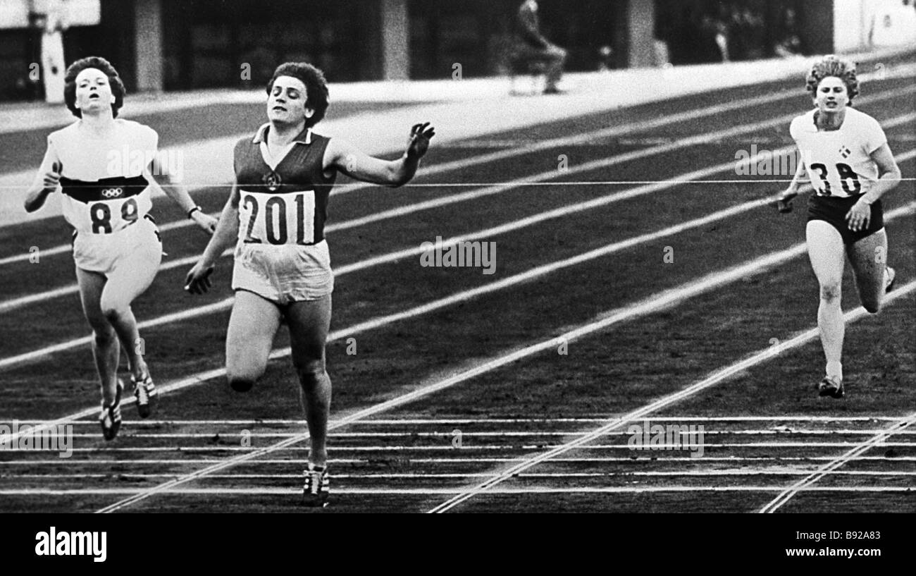 Watch Irina Press sprint runner, 2x Olympic champion (80-m hurdles pentathlon) video Watch Irina Press sprint runner, 2x Olympic champion (80-m hurdles pentathlon) video