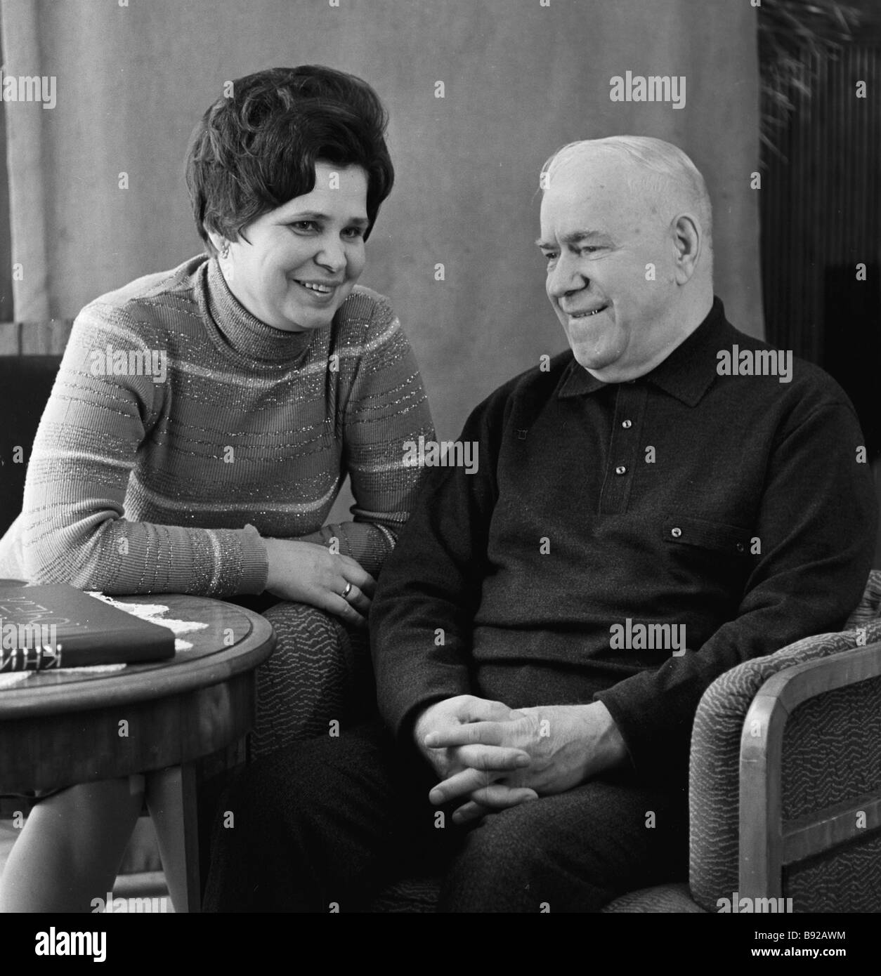 Sergey Zhukov boasted the beauty of his wife 06/16/2018 56 Sergey Zhukov boasted the beauty of his wife 06/16/2018 98