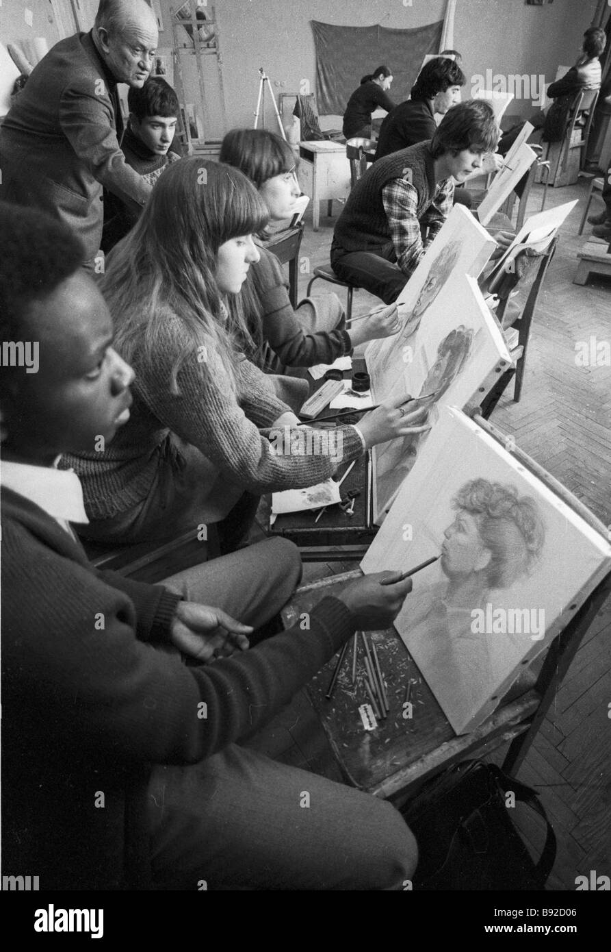 Students of the Moscow Surikov Art institute in a drawing class Stock ...