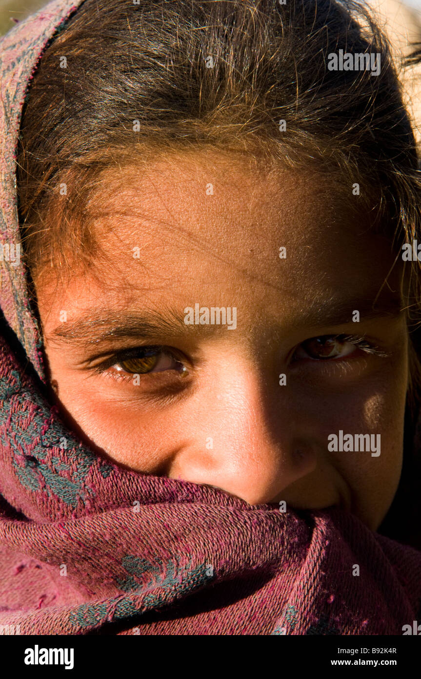 Portrait of a beautiful nomadic girl from the western arid regions of Rajasthan, India. Stock Photo