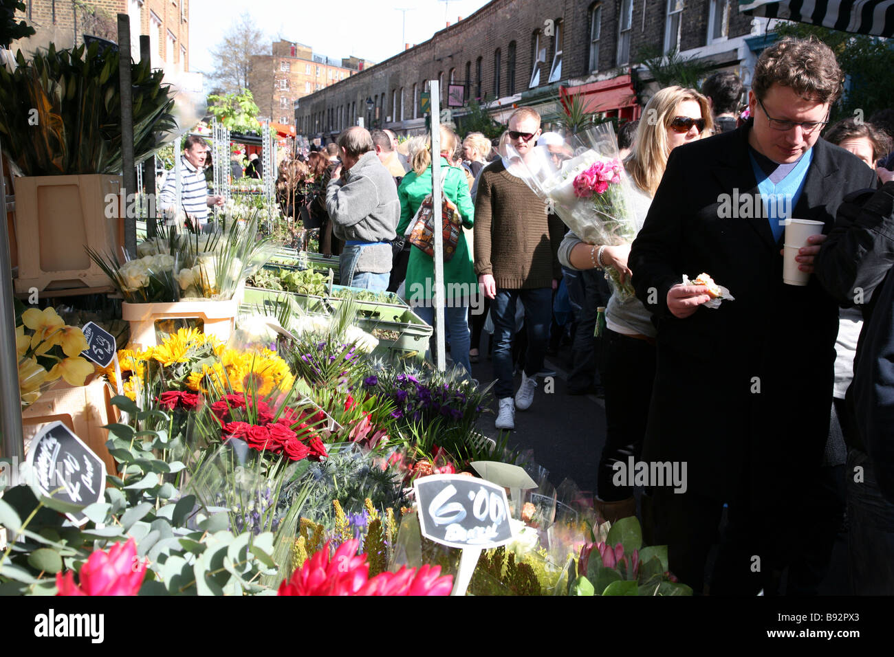 Columbia Road flower market East London Stock Photo Alamy