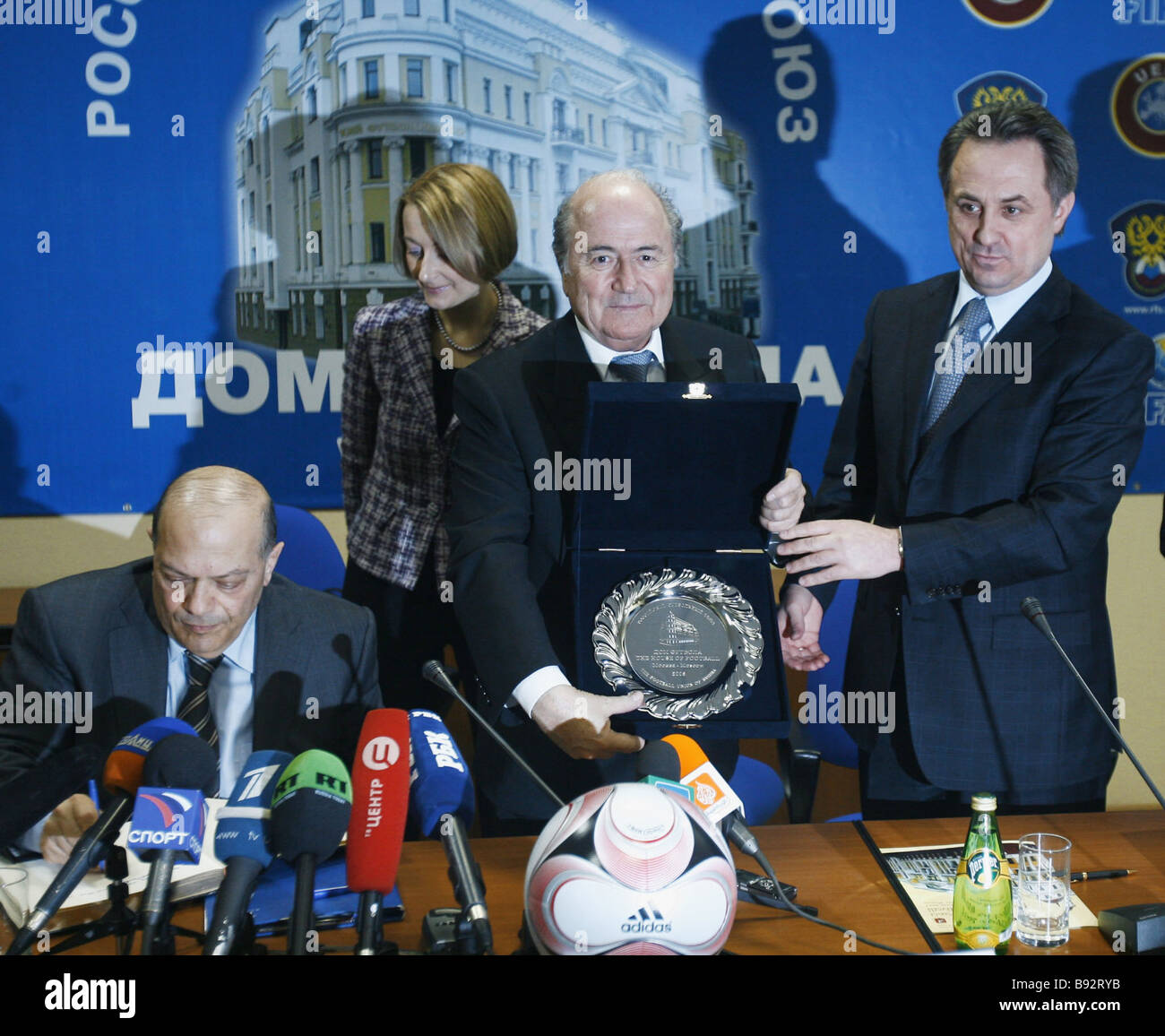 ÐÐ°ÑÑÐ¸Ð½ÐºÐ¸ Ð¿Ð¾ Ð·Ð°Ð¿ÑÐ¾ÑÑ mario lefkaritis FIFA Russia