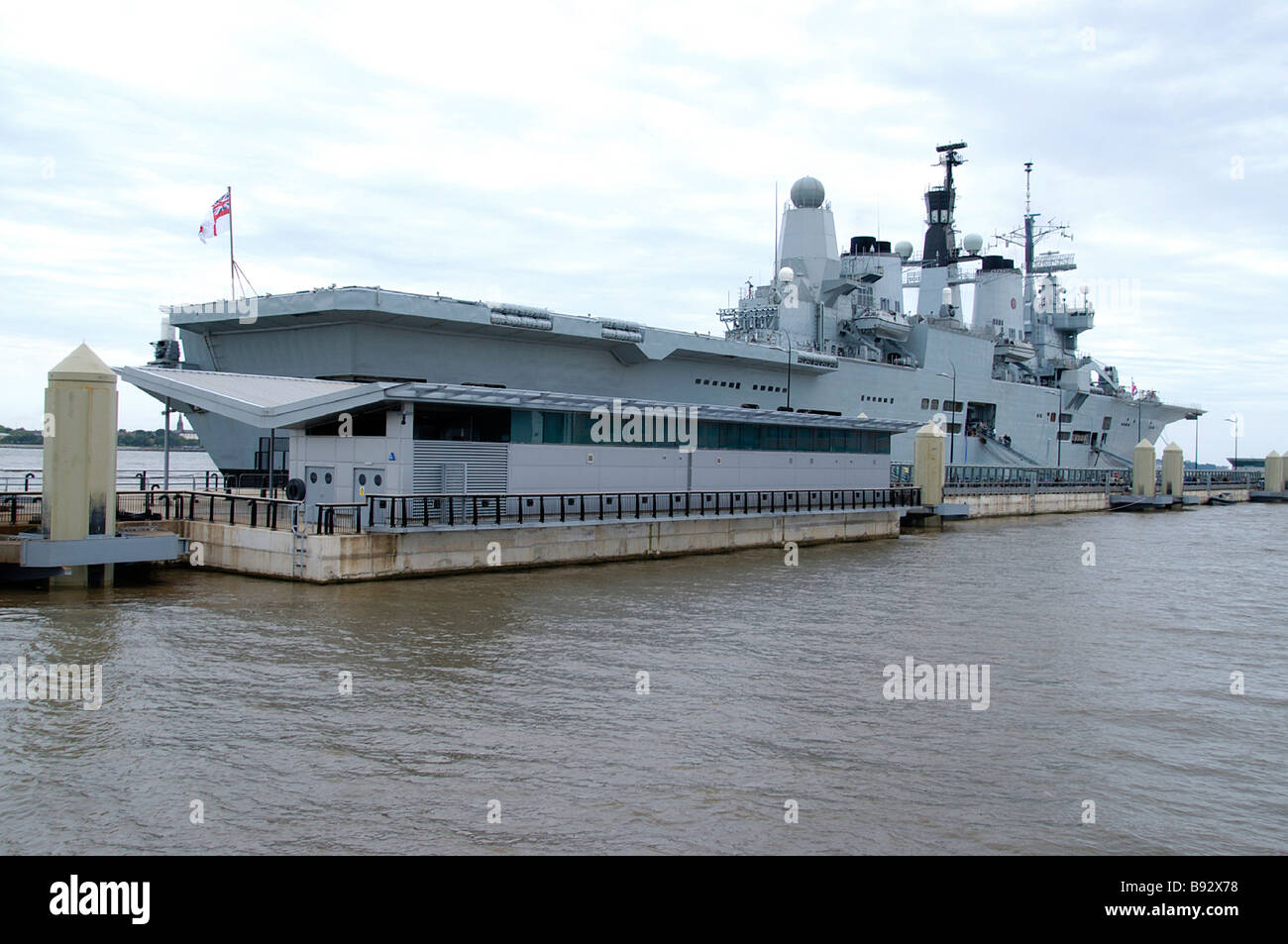 HMS Ark Royal R07 Navy Aviation NATO Rolls Royce United Kingdom cruiser ...