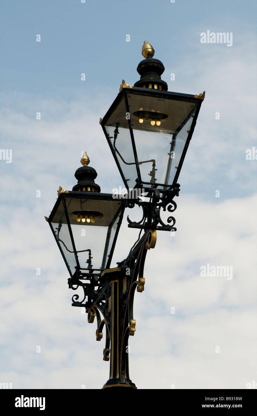 Traditional street lights deals