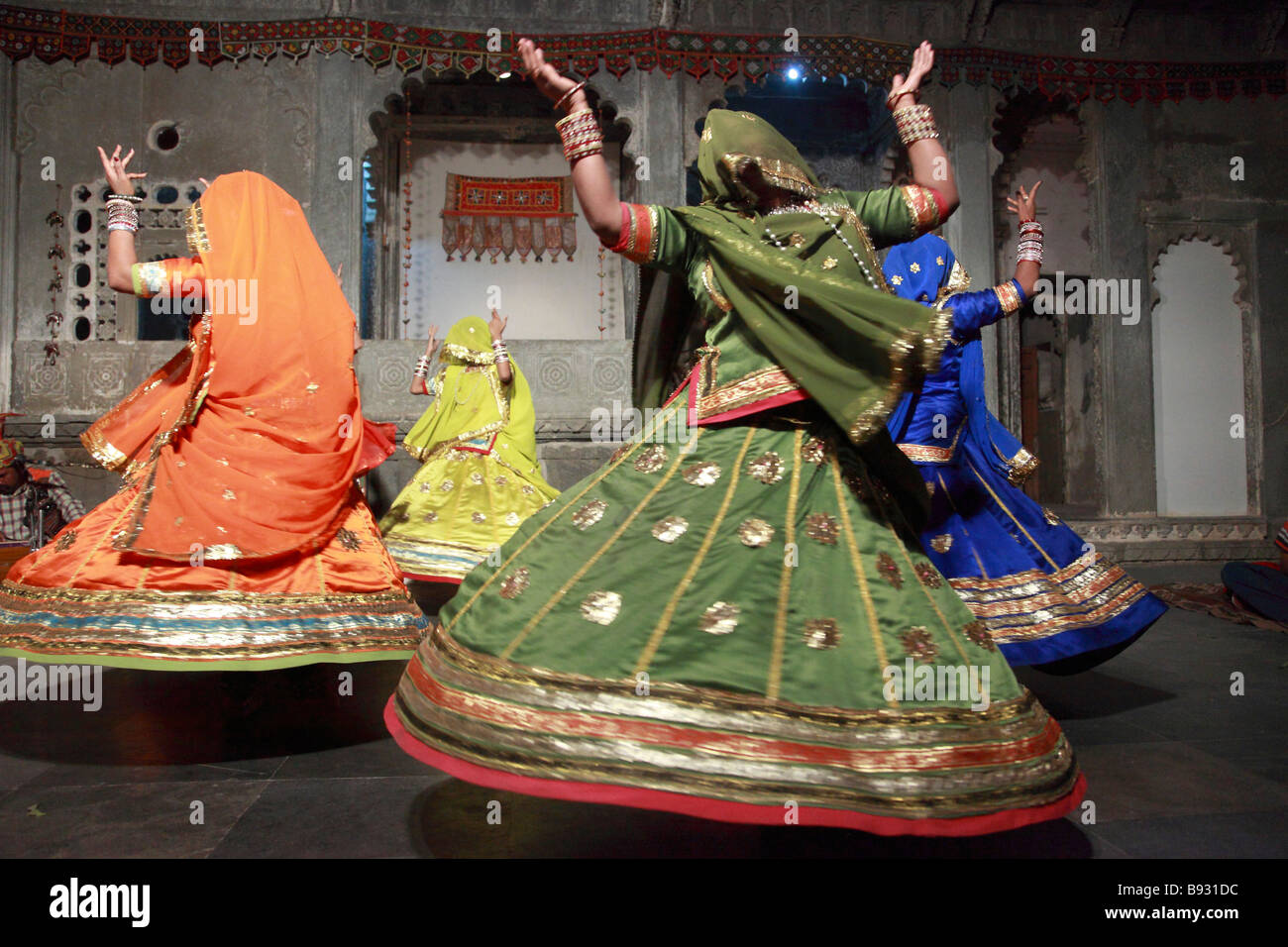 India Rajasthan Udaipur Bagore ki Haveli traditional rajasthani dancers ...