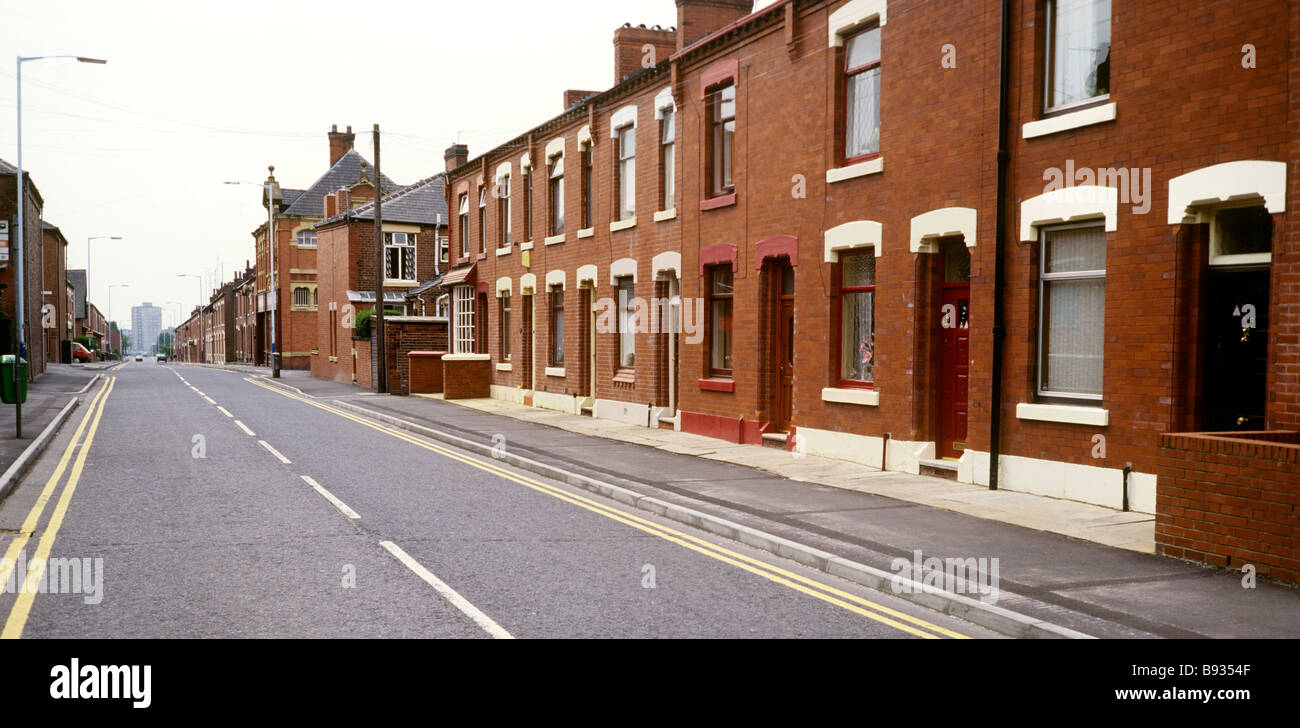 UK England Lancashire Oldham terraced houses Stock Photo Alamy