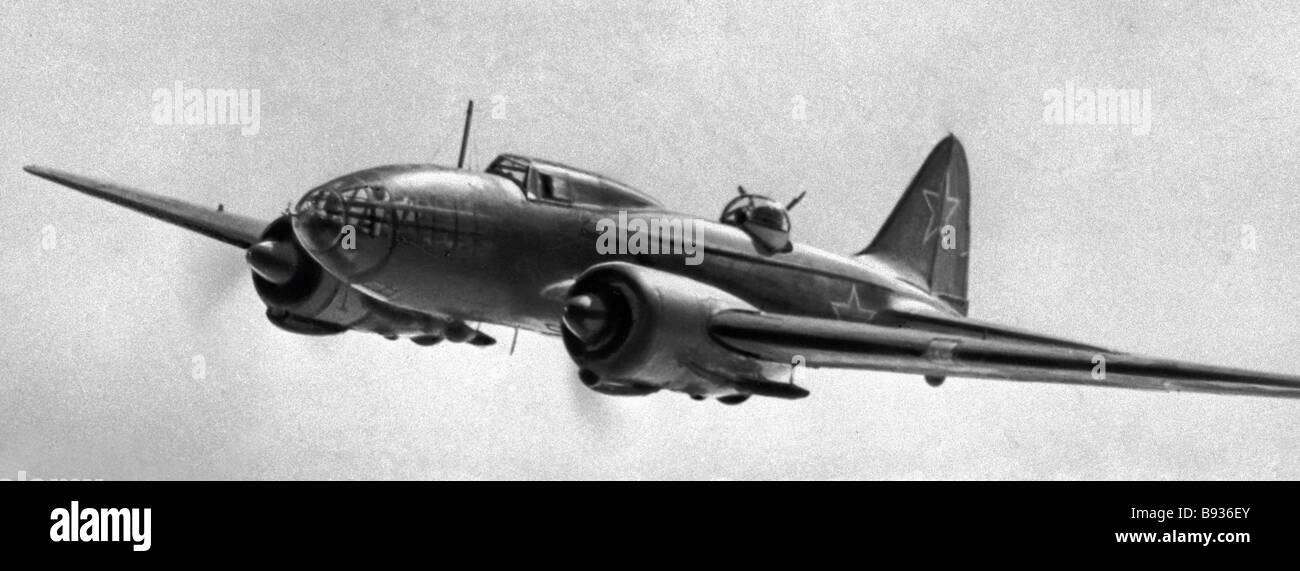 Long range bomber IL 4 Stock Photo Alamy