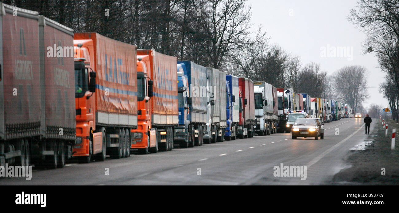 A line of loaded trucks waiting for customs clearance at Dorohust on
