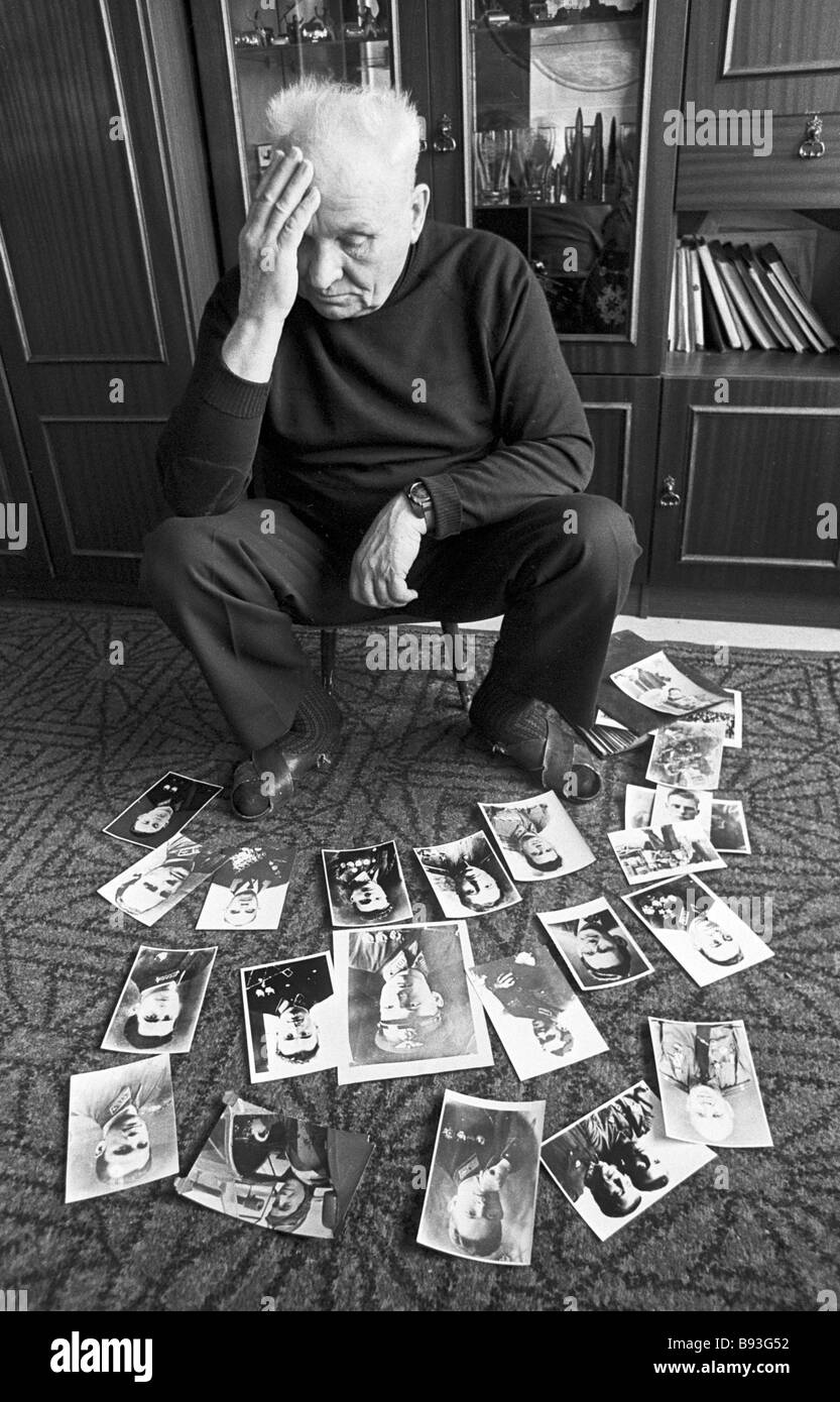 Maj Gen Vladimir Puzeikin Chairman of the Spanish group in the