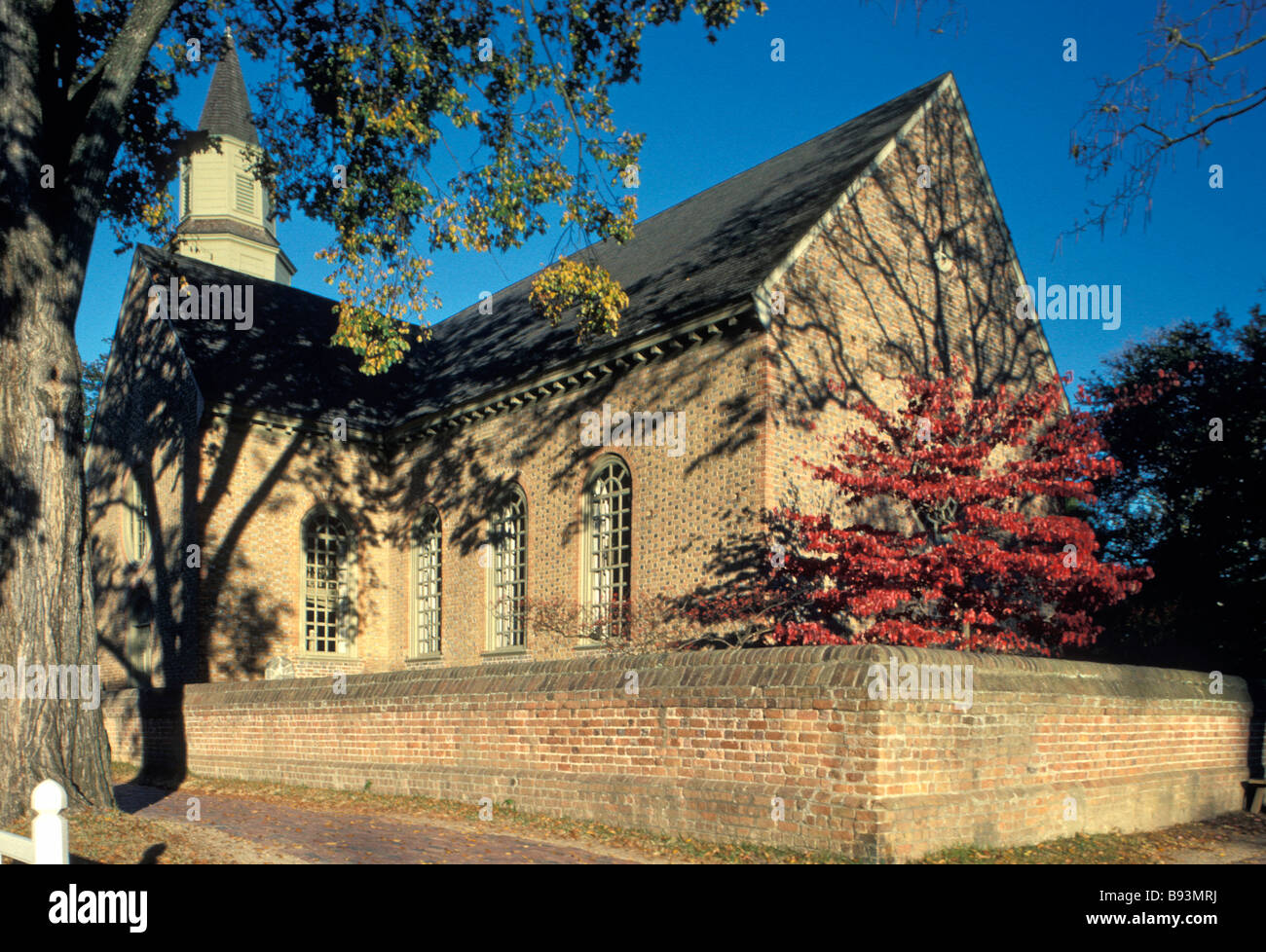 Bruton Parish Church 1715 Stock Photo Alamy