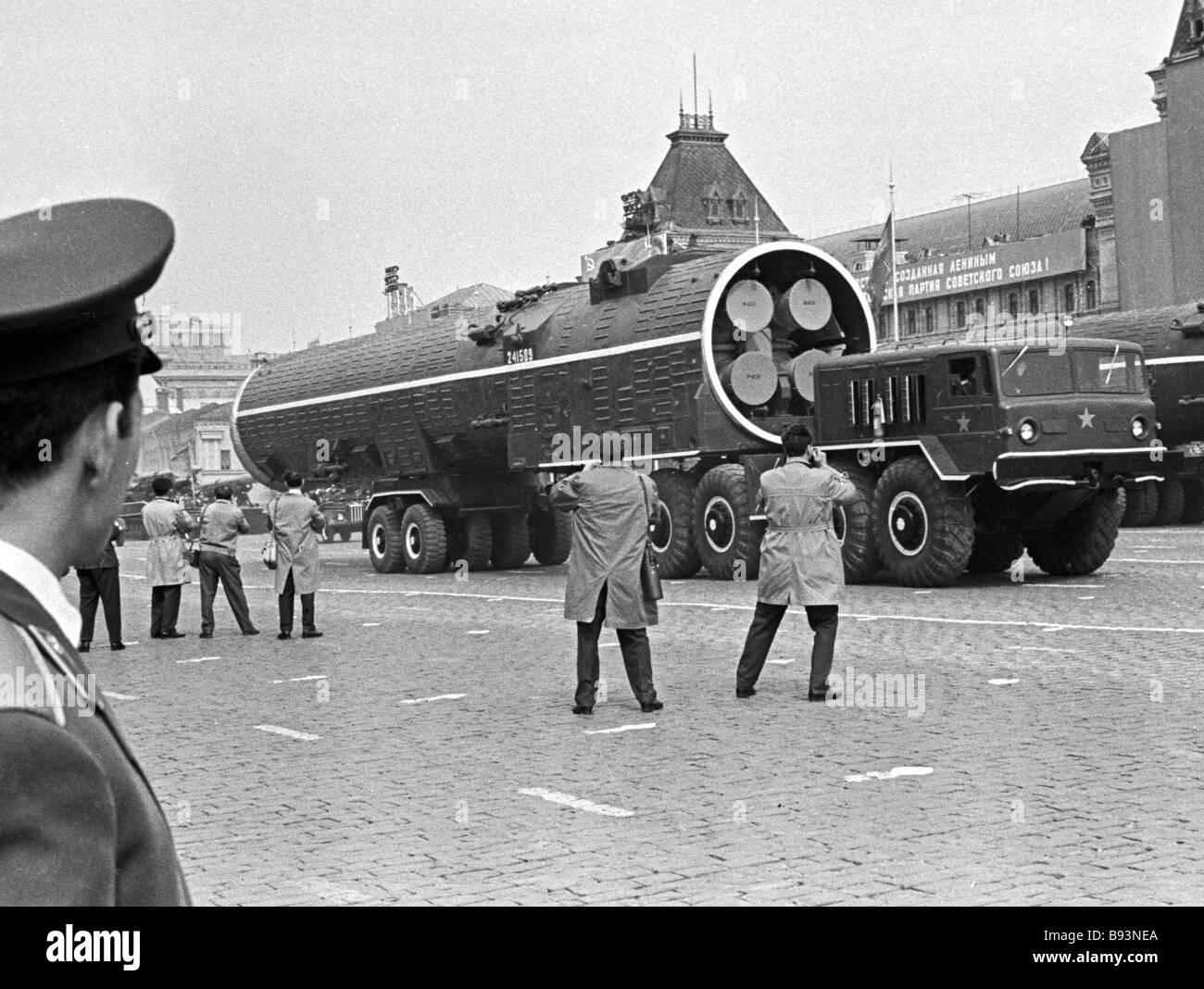 парад победы москва 1965 красная площадь. 9 мая 1966. победа 9 мая 1945. 9 мая 1965 года парад победы на красной площади в москве. парад победы 1965 г.