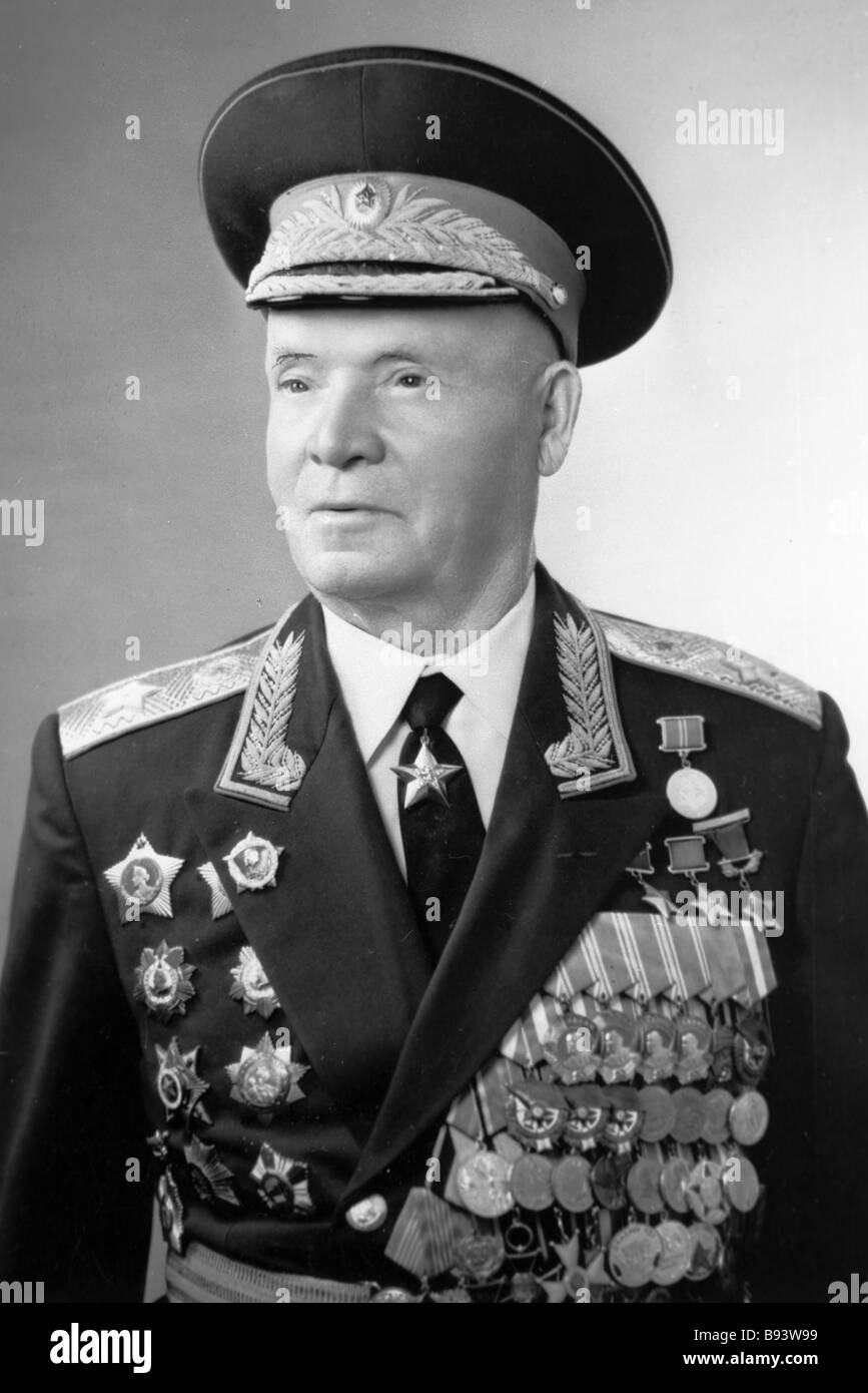 Army General Dmitri Lelyushenko Twice Hero of Soviet Union Stock Photo -  Alamy