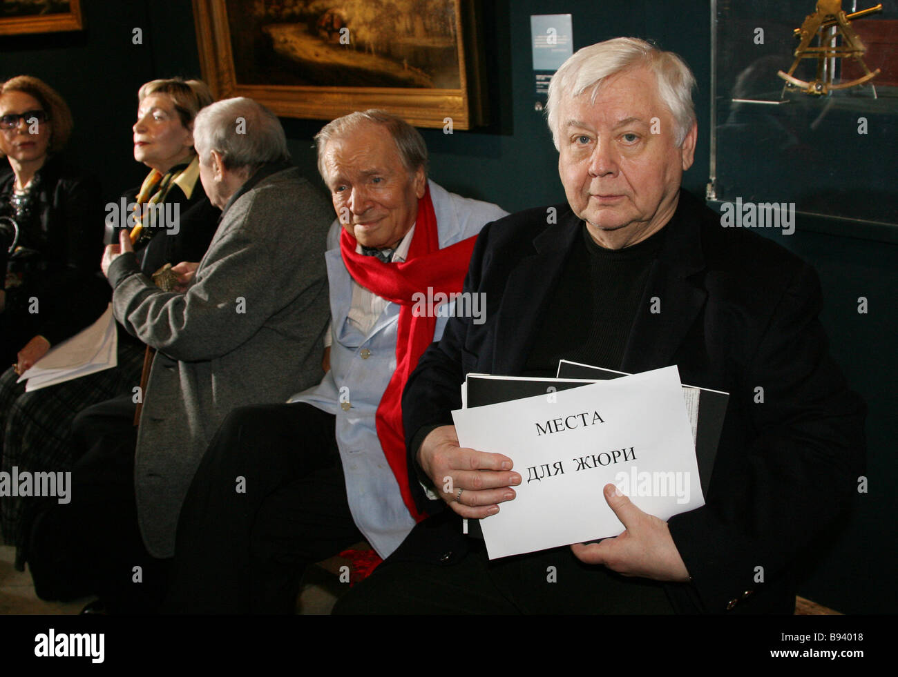 Oleg Tabakov suffers from the Elvis Presley complex 02.02.2010 27 Oleg Tabakov suffers from the Elvis Presley complex 02.02.2010 91