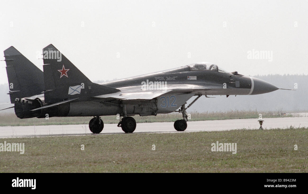 The New Mig 29k Multirole Carrier Based Fighter Stock Photo Alamy