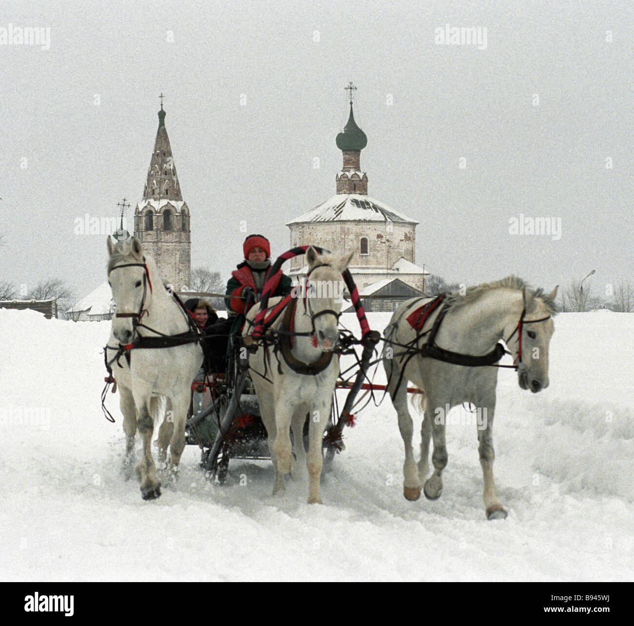 Russian Troika ride during Russian winter seeing off festivities Stock ...
