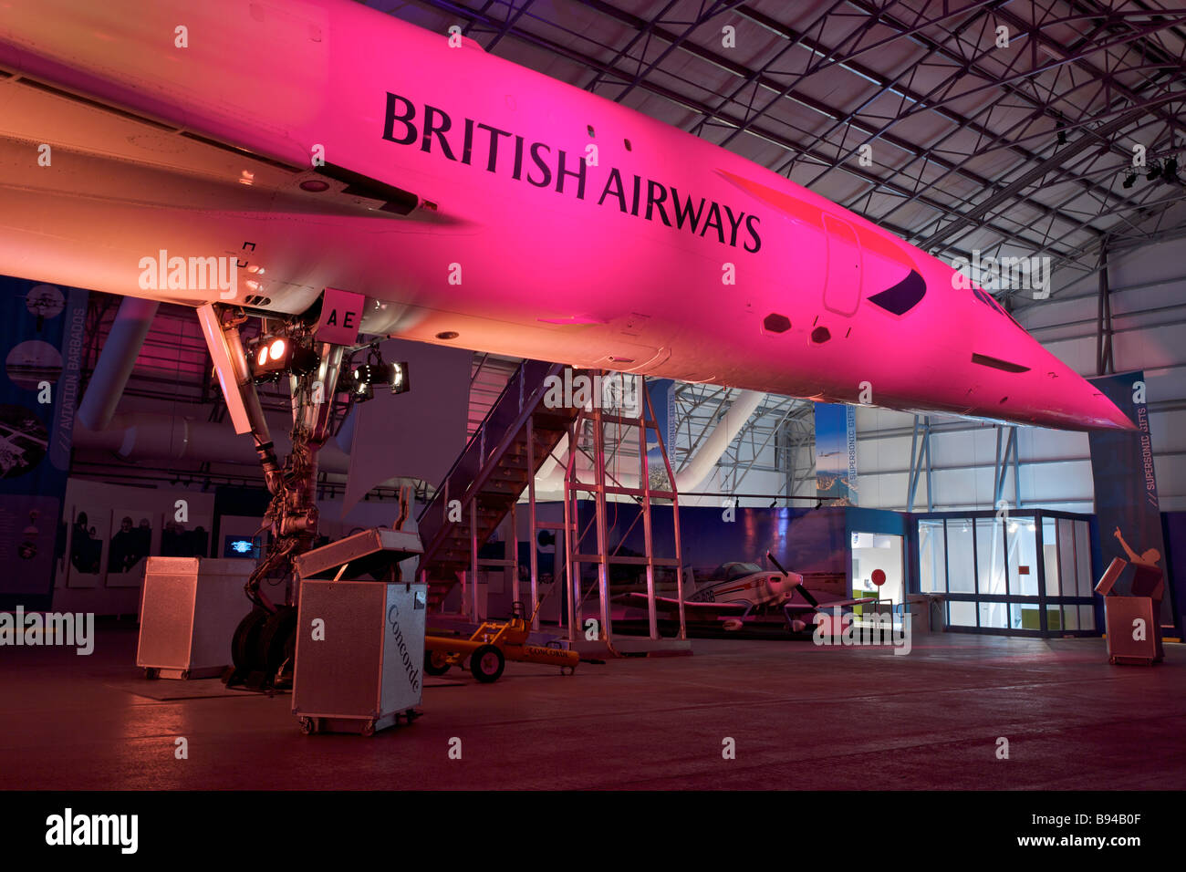 Supersonic Aircraft High Resolution Stock Photography and Images - Alamy