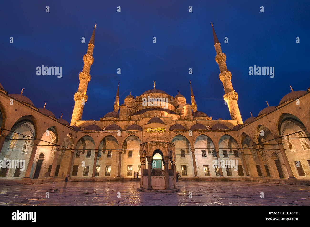 The Blue Mosque at night,Istanbul,Turkey Stock Photo Alamy