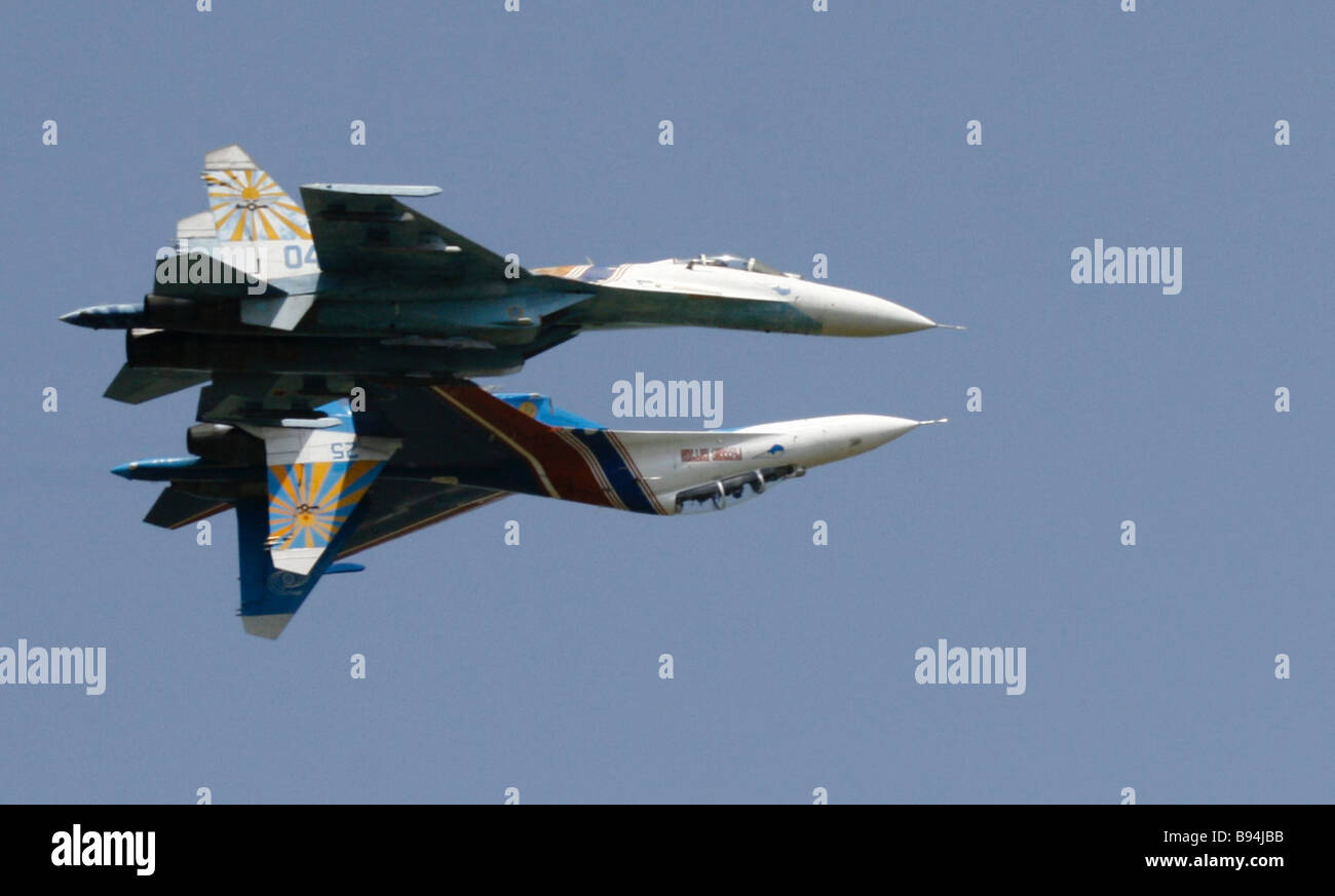 Russian Air Force aerobatic teams Russkiye Vityazi Russian Knights and ...