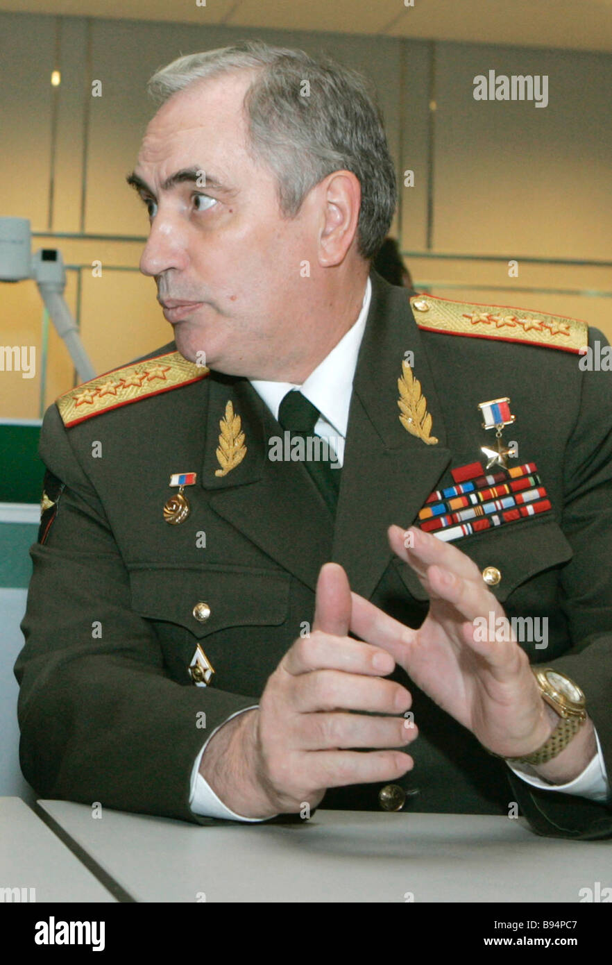 игорь дмитриевич сергун. валентином владимировичем корабельниковым. генерал армии корабельников начальник гру. валентином владимировичем корабельниковым. генерал корабельников.