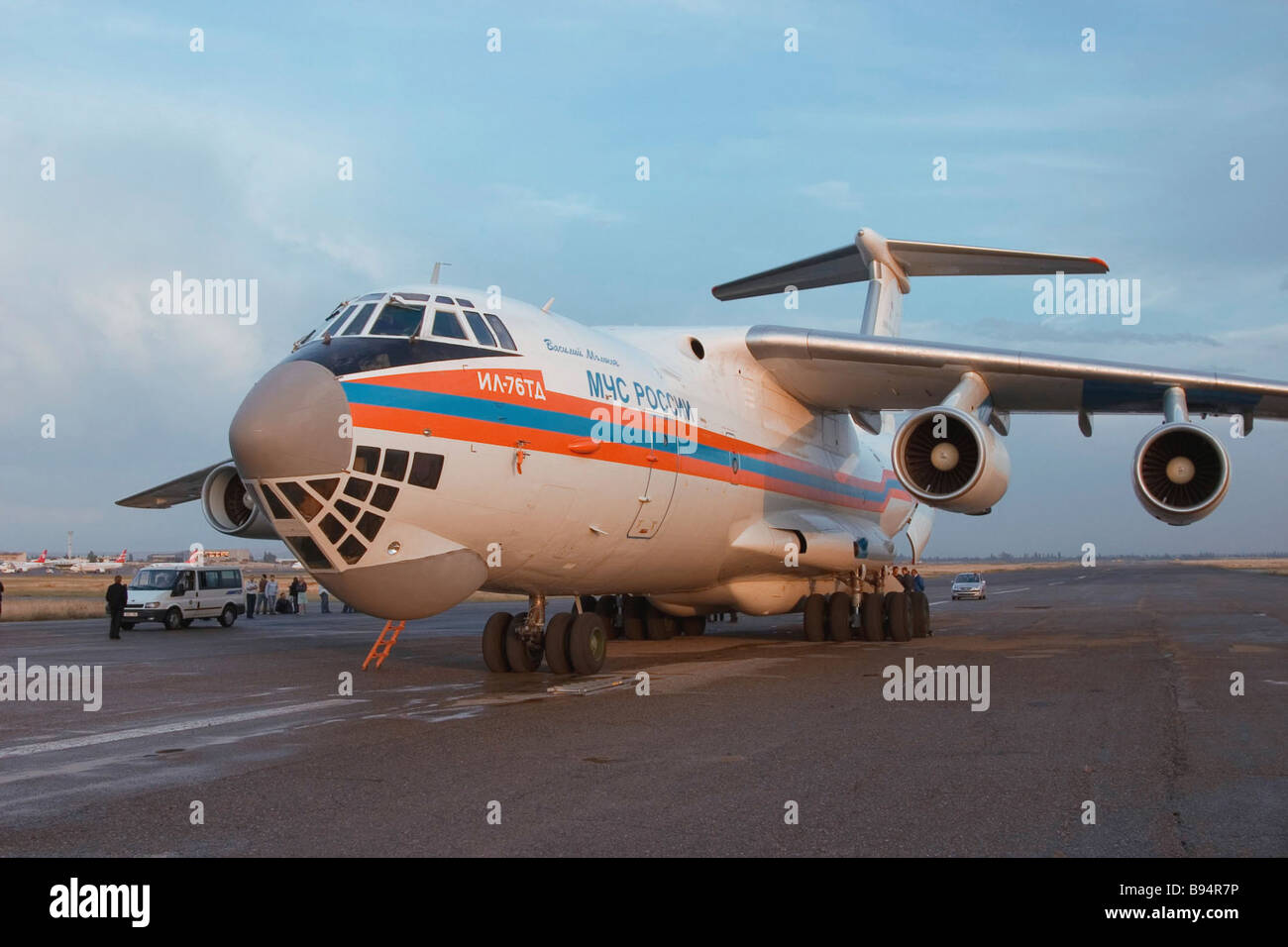 777 мчс. 777 мчс. Самолёт ил-76 фото. 777 мчс. Красноярск ил-76.